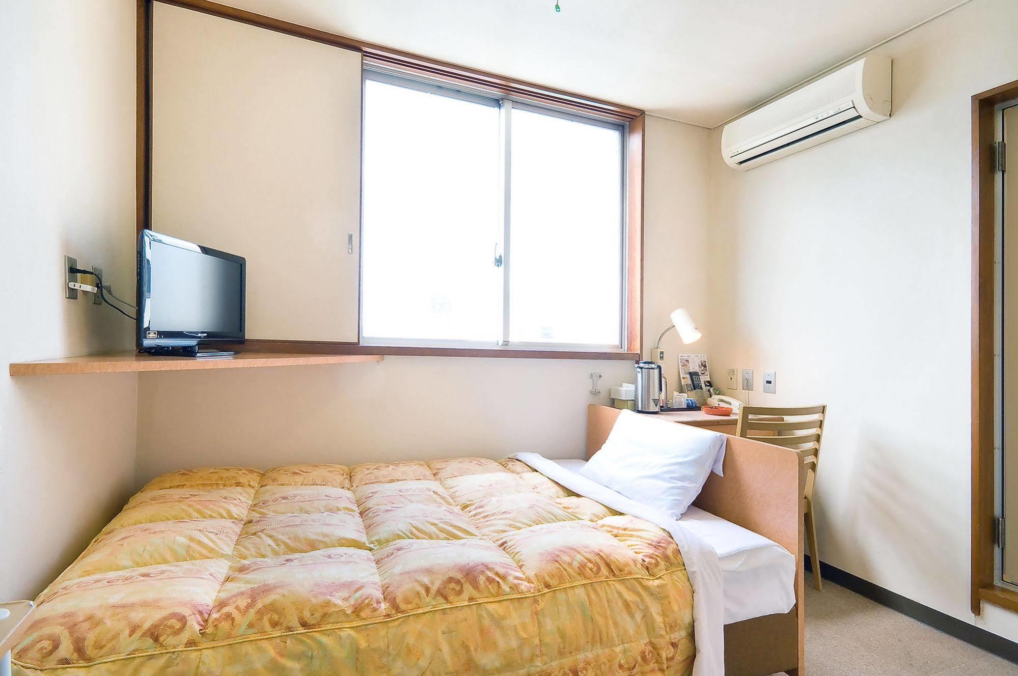 Hotel Kikusui Imabari Railway Station Esterno foto